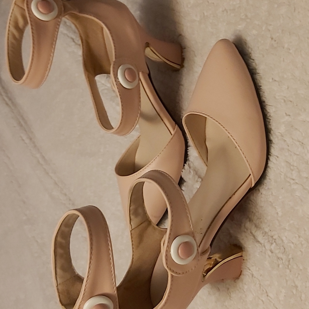 Pink heels